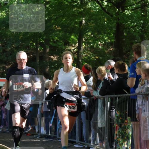 28.09.2025 - 33. Volkslauf durch das schöne Alstertal Strokosch-Dieckow http://msf.ph/oto/8972770 28.09.2025 12:04:55 Ziel 1030, 1088, 1678, 1685, 2459, 2552 meine-sportfotos.de
