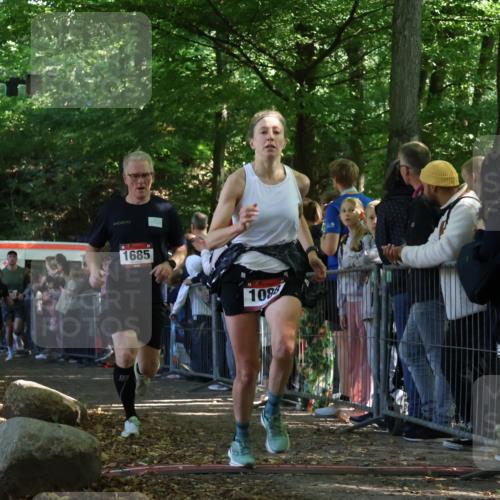 28.09.2025 - 33. Volkslauf durch das schöne Alstertal Strokosch-Dieckow http://msf.ph/oto/8972772 28.09.2025 12:04:56 Ziel 1030, 1088, 1667, 1678, 1685, 2459, 2552 meine-sportfotos.de
