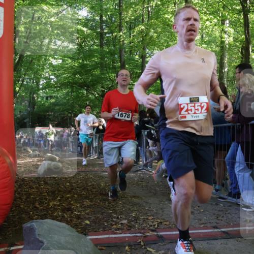 28.09.2025 - 33. Volkslauf durch das schöne Alstertal Strokosch-Dieckow http://msf.ph/oto/8972785 28.09.2025 12:05:03 Ziel 1034, 1658, 1667, 1678, 2459, 2552 meine-sportfotos.de