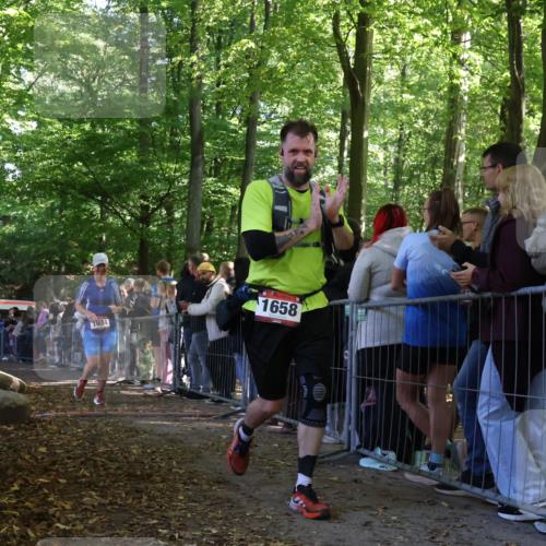 28.09.2025 - 33. Volkslauf durch das schöne Alstertal Strokosch-Dieckow http://msf.ph/oto/8972794 28.09.2025 12:05:09 Ziel 1034, 1658 meine-sportfotos.de