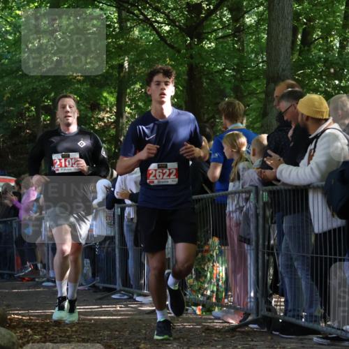 28.09.2025 - 33. Volkslauf durch das schöne Alstertal Strokosch-Dieckow http://msf.ph/oto/8972813 28.09.2025 12:05:29 Ziel 1688, 2109, 2385, 2622 meine-sportfotos.de