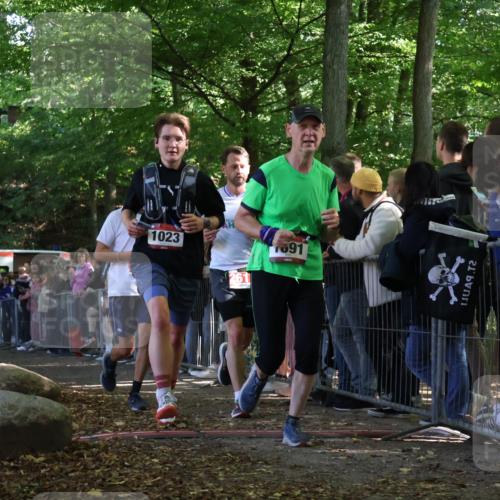 28.09.2025 - 33. Volkslauf durch das schöne Alstertal Strokosch-Dieckow http://msf.ph/oto/8972835 28.09.2025 12:05:47 Ziel 1023, 1691, 2118, 2565, 2617 meine-sportfotos.de
