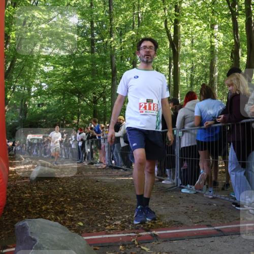 28.09.2025 - 33. Volkslauf durch das schöne Alstertal Strokosch-Dieckow http://msf.ph/oto/8972842 28.09.2025 12:05:51 Ziel 2565 meine-sportfotos.de
