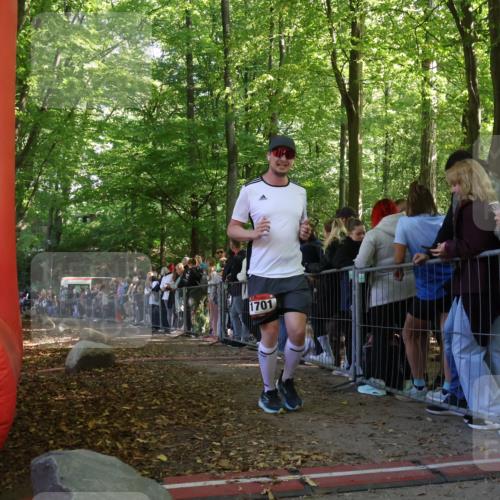 28.09.2025 - 33. Volkslauf durch das schöne Alstertal Strokosch-Dieckow http://msf.ph/oto/8972870 28.09.2025 12:06:18 Ziel 1701 meine-sportfotos.de