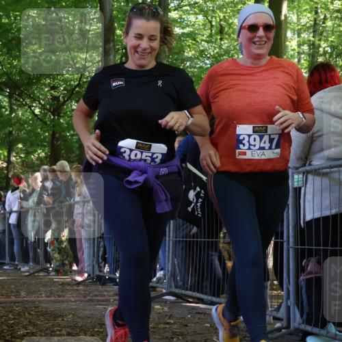 28.09.2025 - 33. Volkslauf durch das schöne Alstertal Strokosch-Dieckow http://msf.ph/oto/8972939 28.09.2025 12:07:43 Ziel 1099, 2062, 2598, 3947, 3953 meine-sportfotos.de