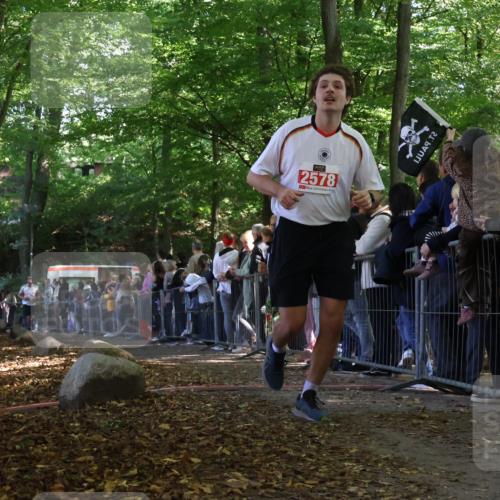 28.09.2025 - 33. Volkslauf durch das schöne Alstertal Strokosch-Dieckow http://msf.ph/oto/8972997 28.09.2025 12:08:34 Ziel 2261, 2578 meine-sportfotos.de