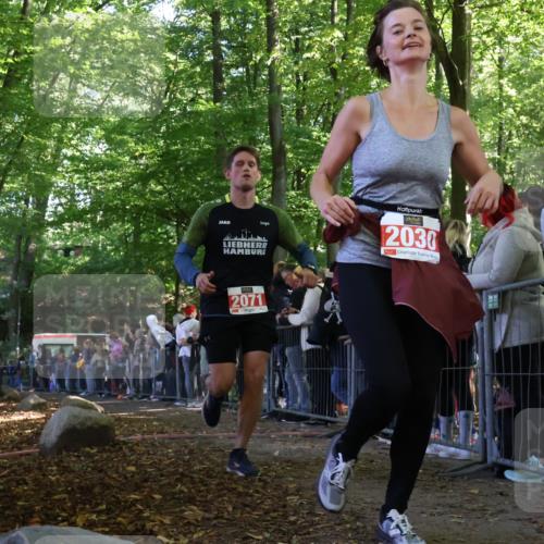 28.09.2025 - 33. Volkslauf durch das schöne Alstertal Strokosch-Dieckow http://msf.ph/oto/8973030 28.09.2025 12:09:33 Ziel 2030, 2071 meine-sportfotos.de