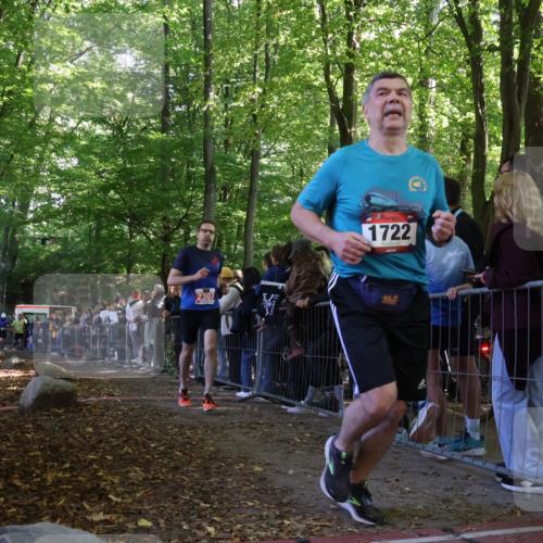 28.09.2025 - 33. Volkslauf durch das schöne Alstertal Strokosch-Dieckow http://msf.ph/oto/8973066 28.09.2025 12:10:28 Ziel 1640, 1722, 2216, 2305, 2307, 2550 meine-sportfotos.de