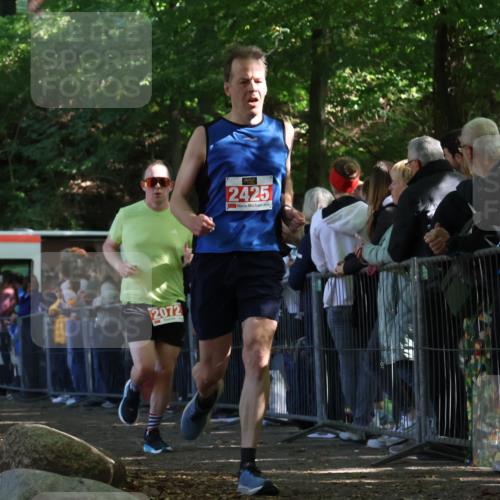 28.09.2025 - 33. Volkslauf durch das schöne Alstertal Strokosch-Dieckow http://msf.ph/oto/8973084 28.09.2025 12:10:49 Ziel 2072, 2425 meine-sportfotos.de