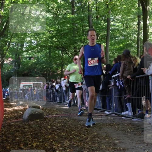 28.09.2025 - 33. Volkslauf durch das schöne Alstertal Strokosch-Dieckow http://msf.ph/oto/8973087 28.09.2025 12:10:51 Ziel 2072, 2425 meine-sportfotos.de