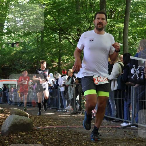 28.09.2025 - 33. Volkslauf durch das schöne Alstertal Strokosch-Dieckow http://msf.ph/oto/8973098 28.09.2025 12:11:09 Ziel 2204, 2555, 2998 meine-sportfotos.de