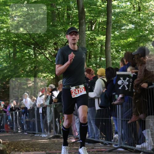 28.09.2025 - 33. Volkslauf durch das schöne Alstertal Strokosch-Dieckow http://msf.ph/oto/8973135 28.09.2025 12:12:08 Ziel 2470 meine-sportfotos.de