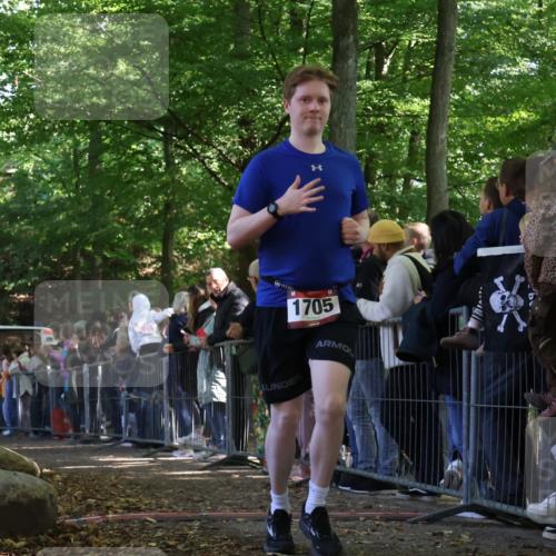 28.09.2025 - 33. Volkslauf durch das schöne Alstertal Strokosch-Dieckow http://msf.ph/oto/8973144 28.09.2025 12:12:18 Ziel 1705, 2592 meine-sportfotos.de
