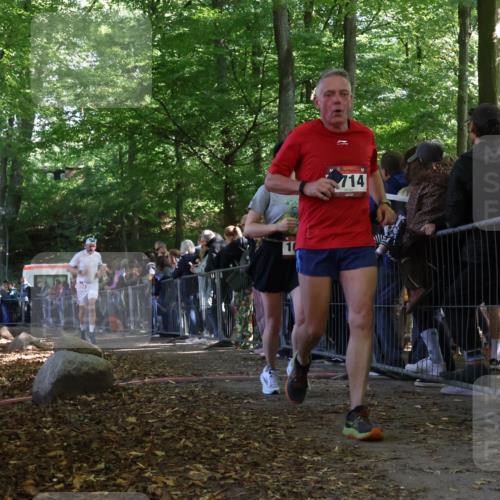 28.09.2025 - 33. Volkslauf durch das schöne Alstertal Strokosch-Dieckow http://msf.ph/oto/8973171 28.09.2025 12:12:45 Ziel 1041, 1714, 2094 meine-sportfotos.de