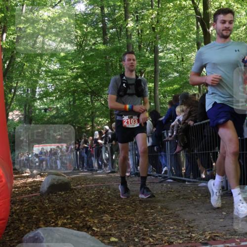 28.09.2025 - 33. Volkslauf durch das schöne Alstertal Strokosch-Dieckow http://msf.ph/oto/8973190 28.09.2025 12:13:04 Ziel 1062, 2103, 2621 meine-sportfotos.de