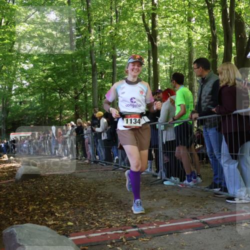 28.09.2025 - 33. Volkslauf durch das schöne Alstertal Strokosch-Dieckow http://msf.ph/oto/8973210 28.09.2025 12:13:54 Ziel 1033 meine-sportfotos.de