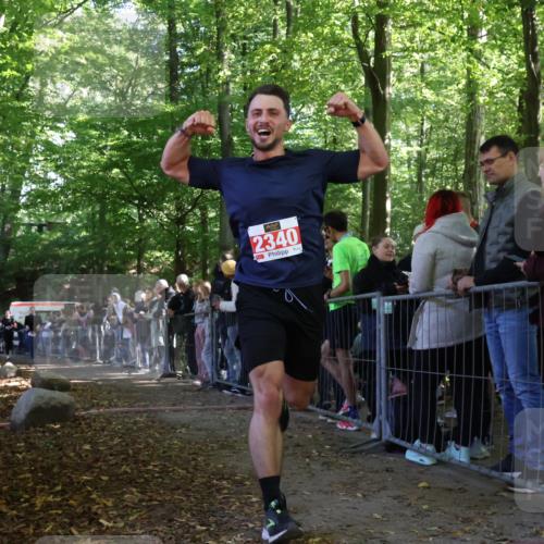 28.09.2025 - 33. Volkslauf durch das schöne Alstertal Strokosch-Dieckow http://msf.ph/oto/8973240 28.09.2025 12:14:33 Ziel 1056, 1086, 1730, 2340 meine-sportfotos.de