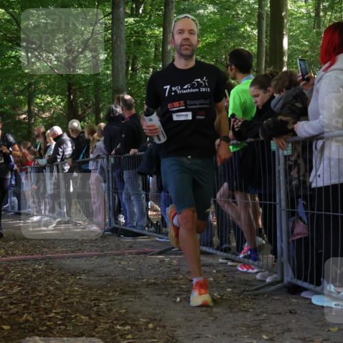 28.09.2025 - 33. Volkslauf durch das schöne Alstertal Strokosch-Dieckow http://msf.ph/oto/8973276 28.09.2025 12:15:06 Ziel 1059, 2451 meine-sportfotos.de