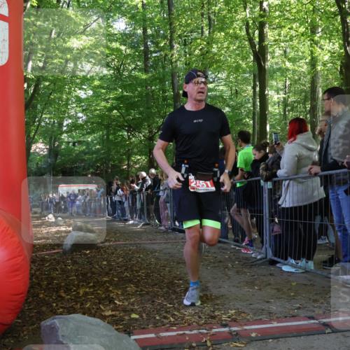 28.09.2025 - 33. Volkslauf durch das schöne Alstertal Strokosch-Dieckow http://msf.ph/oto/8973285 28.09.2025 12:15:16 Ziel 1728, 2451 meine-sportfotos.de