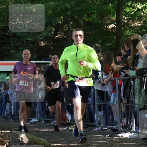 28.09.2025 - 33. Volkslauf durch das schöne Alstertal Strokosch-Dieckow http://msf.ph/oto/8973361 28.09.2025 12:16:35 Ziel 1717, 2088, 2477, 2638 meine-sportfotos.de