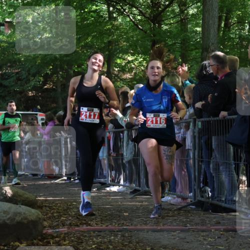 28.09.2025 - 33. Volkslauf durch das schöne Alstertal Strokosch-Dieckow http://msf.ph/oto/8973381 28.09.2025 12:16:50 Ziel 2116, 2117, 2129, 2466, 2655 meine-sportfotos.de