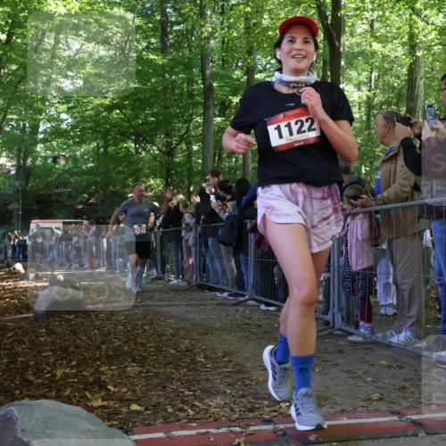 28.09.2025 - 33. Volkslauf durch das schöne Alstertal Strokosch-Dieckow http://msf.ph/oto/8973427 28.09.2025 12:17:34 Ziel 2156, 2243, 2536 meine-sportfotos.de