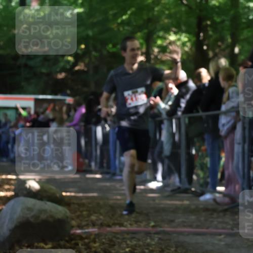 28.09.2025 - 33. Volkslauf durch das schöne Alstertal Strokosch-Dieckow http://msf.ph/oto/8973433 28.09.2025 12:17:39 Ziel 2156, 2601 meine-sportfotos.de