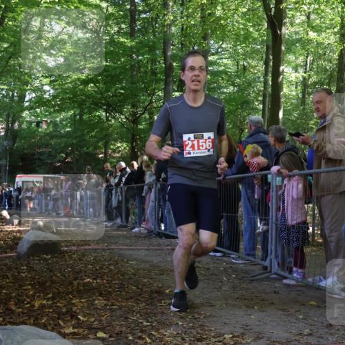 28.09.2025 - 33. Volkslauf durch das schöne Alstertal Strokosch-Dieckow http://msf.ph/oto/8973436 28.09.2025 12:17:41 Ziel 2156, 2601 meine-sportfotos.de