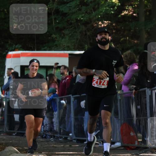 28.09.2025 - 33. Volkslauf durch das schöne Alstertal Strokosch-Dieckow http://msf.ph/oto/8973442 28.09.2025 12:17:50 Ziel 1091, 2174 meine-sportfotos.de