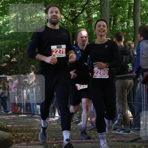 28.09.2025 - 33. Volkslauf durch das schöne Alstertal Strokosch-Dieckow http://msf.ph/oto/8973472 28.09.2025 12:18:11 Ziel 1746, 2140, 2141, 2225, 2279, 2280, 2344 meine-sportfotos.de