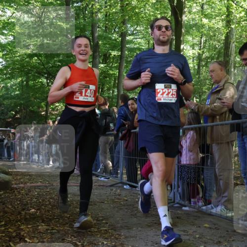 28.09.2025 - 33. Volkslauf durch das schöne Alstertal Strokosch-Dieckow http://msf.ph/oto/8973483 28.09.2025 12:18:19 Ziel 2140, 2579 meine-sportfotos.de
