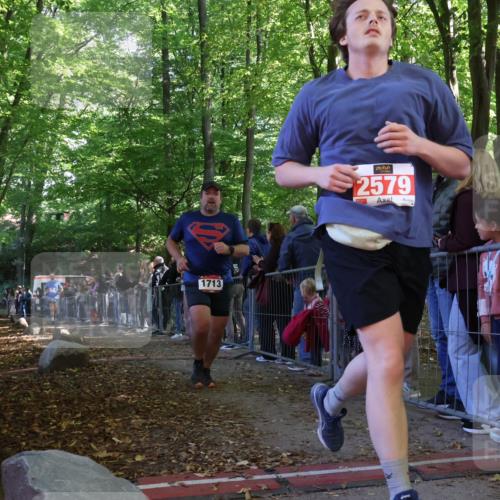 28.09.2025 - 33. Volkslauf durch das schöne Alstertal Strokosch-Dieckow http://msf.ph/oto/8973497 28.09.2025 12:18:30 Ziel 1713, 2497 meine-sportfotos.de