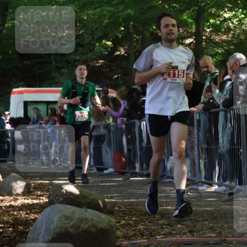 28.09.2025 - 33. Volkslauf durch das schöne Alstertal Strokosch-Dieckow http://msf.ph/oto/8973509 28.09.2025 12:18:43 Ziel 1769, 2115, 2530 meine-sportfotos.de