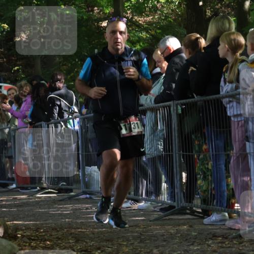 28.09.2025 - 33. Volkslauf durch das schöne Alstertal Strokosch-Dieckow http://msf.ph/oto/8973538 28.09.2025 12:19:16 Ziel 1731, 2119, 2380 meine-sportfotos.de