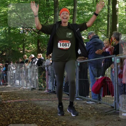 28.09.2025 - 33. Volkslauf durch das schöne Alstertal Strokosch-Dieckow http://msf.ph/oto/8973567 28.09.2025 12:19:41 Ziel 2011 meine-sportfotos.de