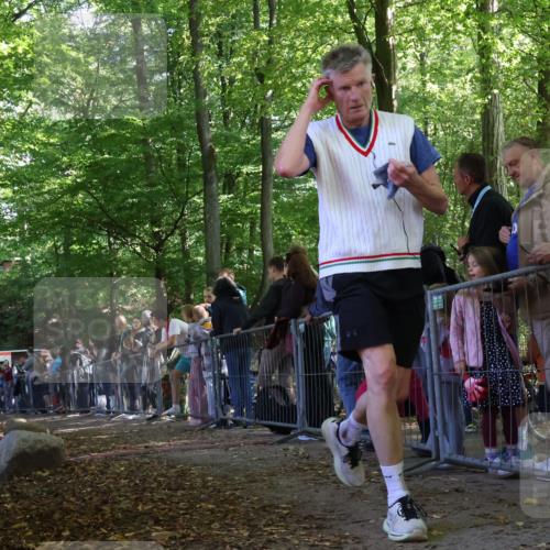 28.09.2025 - 33. Volkslauf durch das schöne Alstertal Strokosch-Dieckow http://msf.ph/oto/8973598 28.09.2025 12:20:05 Ziel 2252, 2582 meine-sportfotos.de