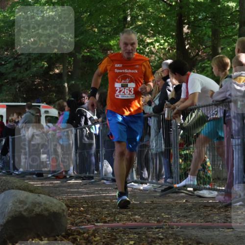28.09.2025 - 33. Volkslauf durch das schöne Alstertal Strokosch-Dieckow http://msf.ph/oto/8973636 28.09.2025 12:20:50 Ziel 2263 meine-sportfotos.de