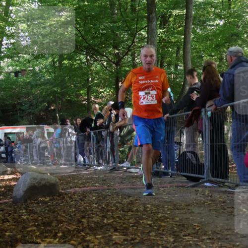 28.09.2025 - 33. Volkslauf durch das schöne Alstertal Strokosch-Dieckow http://msf.ph/oto/8973639 28.09.2025 12:20:51 Ziel 2263 meine-sportfotos.de