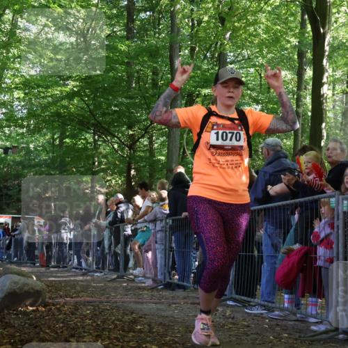 28.09.2025 - 33. Volkslauf durch das schöne Alstertal Strokosch-Dieckow http://msf.ph/oto/8973658 28.09.2025 12:21:43 Ziel  meine-sportfotos.de