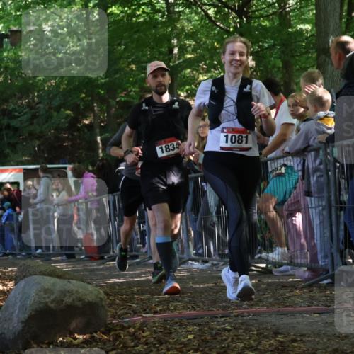 28.09.2025 - 33. Volkslauf durch das schöne Alstertal Strokosch-Dieckow http://msf.ph/oto/8973663 28.09.2025 12:21:56 Ziel 1081, 1834, 2431 meine-sportfotos.de