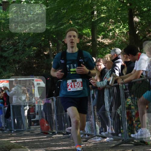 28.09.2025 - 33. Volkslauf durch das schöne Alstertal Strokosch-Dieckow http://msf.ph/oto/8973682 28.09.2025 12:22:30 Ziel 2150, 2196 meine-sportfotos.de