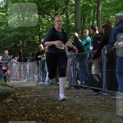 28.09.2025 - 33. Volkslauf durch das schöne Alstertal Strokosch-Dieckow http://msf.ph/oto/8973723 28.09.2025 12:23:04 Ziel 1080, 1724, 2551 meine-sportfotos.de