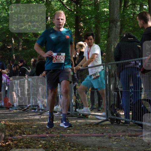 28.09.2025 - 33. Volkslauf durch das schöne Alstertal Strokosch-Dieckow http://msf.ph/oto/8973737 28.09.2025 12:23:13 Ziel 1097, 2131, 2400, 2559 meine-sportfotos.de