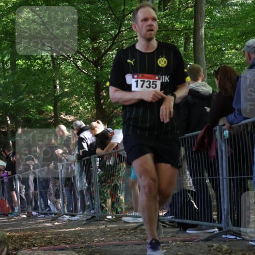 28.09.2025 - 33. Volkslauf durch das schöne Alstertal Strokosch-Dieckow http://msf.ph/oto/8973762 28.09.2025 12:23:36 Ziel 1072, 1735 meine-sportfotos.de