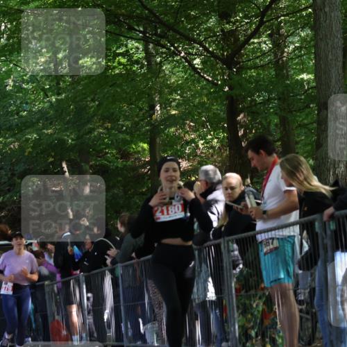 28.09.2025 - 33. Volkslauf durch das schöne Alstertal Strokosch-Dieckow http://msf.ph/oto/8973769 28.09.2025 12:24:02 Ziel 1750, 2180, 2379 meine-sportfotos.de
