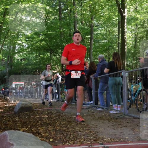 28.09.2025 - 33. Volkslauf durch das schöne Alstertal Strokosch-Dieckow http://msf.ph/oto/8973953 28.09.2025 12:27:04 Ziel 1094, 2584, 3960 meine-sportfotos.de