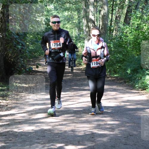 28.09.2025 - 33. Volkslauf durch das schöne Alstertal Strokosch-Dieckow http://msf.ph/oto/8974105 28.09.2025 12:35:45 Laufen 1754, 1104 meine-sportfotos.de