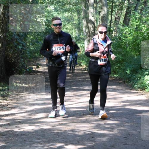 28.09.2025 - 33. Volkslauf durch das schöne Alstertal Strokosch-Dieckow http://msf.ph/oto/8974108 28.09.2025 12:35:45 Laufen 1754, 1104 meine-sportfotos.de