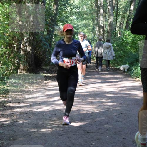28.09.2025 - 33. Volkslauf durch das schöne Alstertal Strokosch-Dieckow http://msf.ph/oto/8974134 28.09.2025 12:36:20 Laufen 2575, 222, 640 meine-sportfotos.de