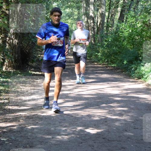 28.09.2025 - 33. Volkslauf durch das schöne Alstertal Strokosch-Dieckow http://msf.ph/oto/8974162 28.09.2025 12:36:38 Laufen 2567, 1753 meine-sportfotos.de